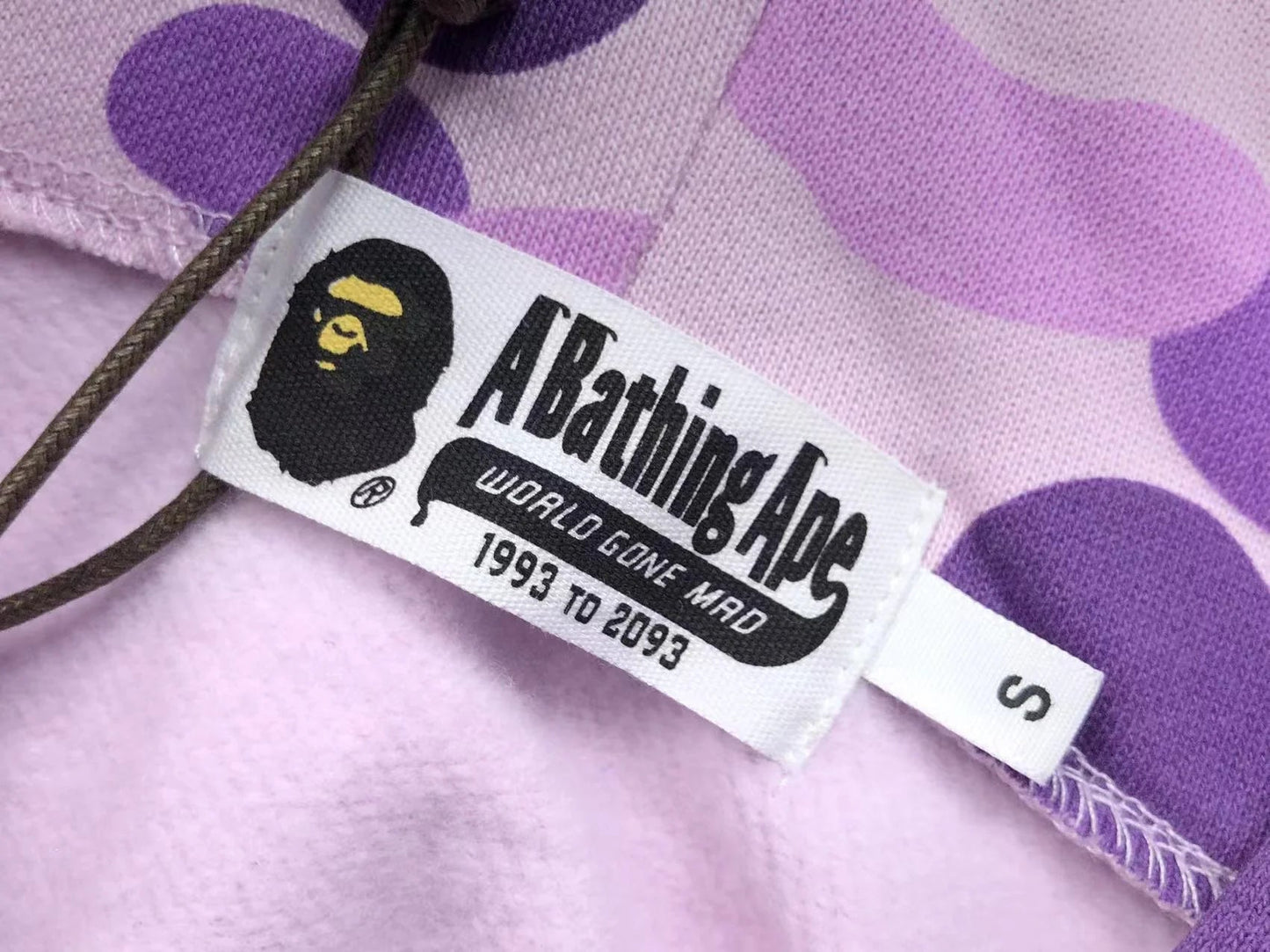 BAPE COLOR CAMO FULL ZIP HOODIE PURPLE Status Shipping