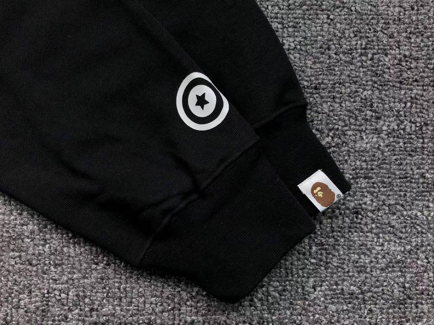 BAPE SHARK FULL ZIP HOODIE BLACK Status Shipping