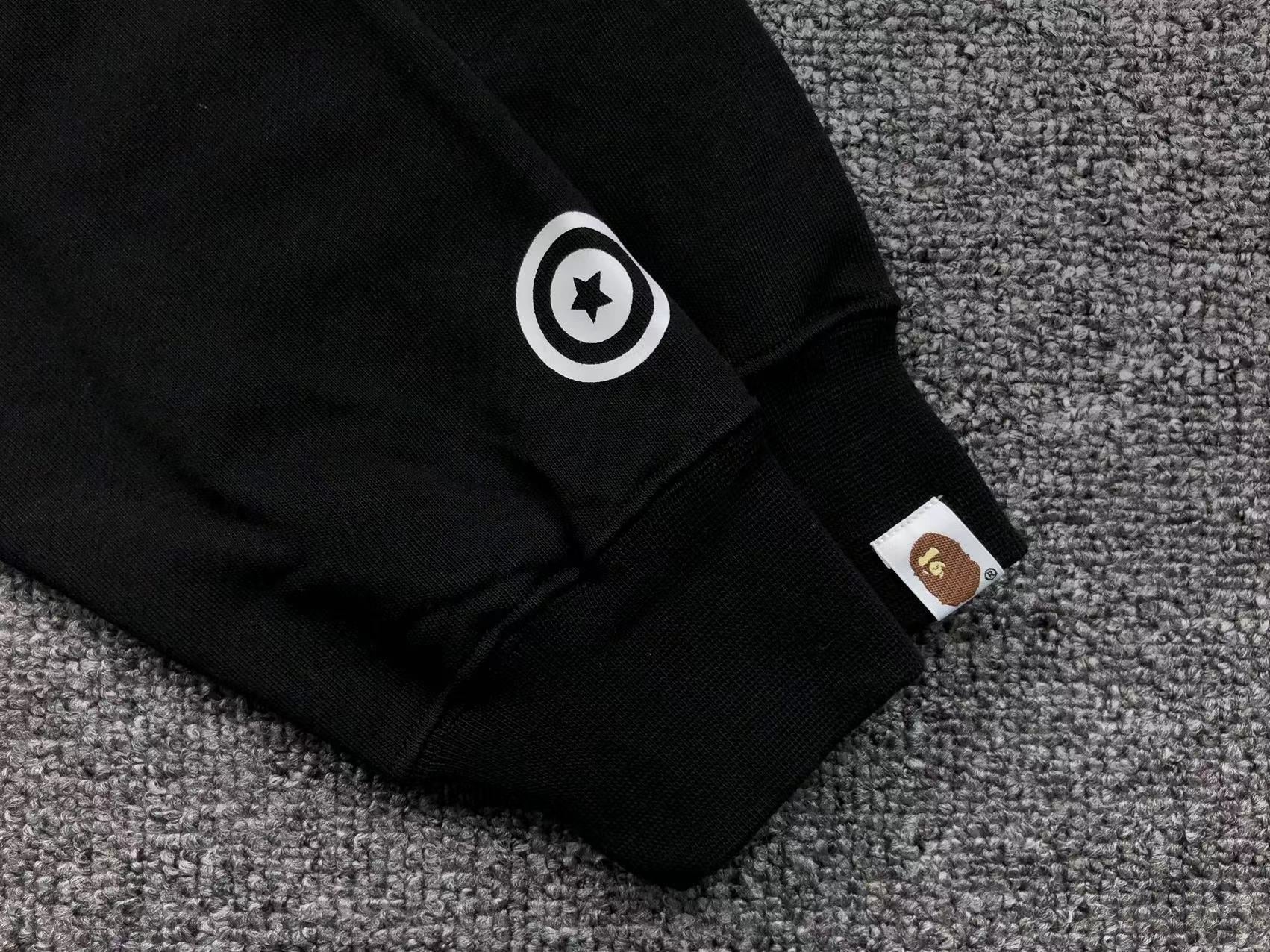 BAPE SHARK FULL ZIP HOODIE BLACK Status Shipping