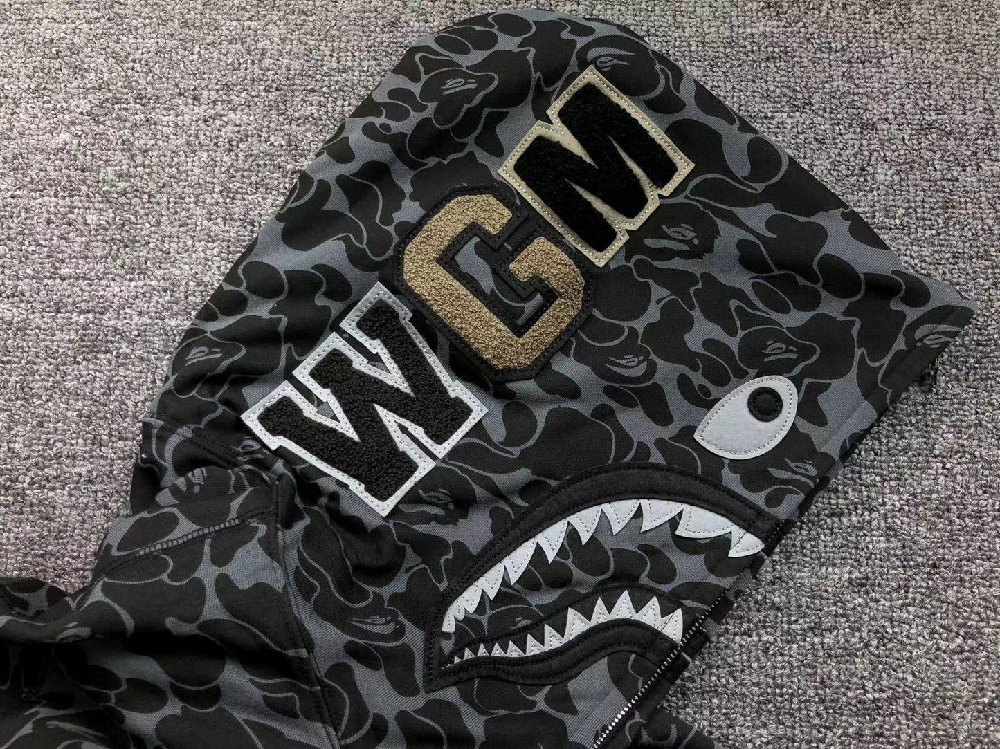BAPE X DOVER STREET MARKET SPECIAL CAMO SHARK FULL ZIP HOODIE BLACK Status Shipping