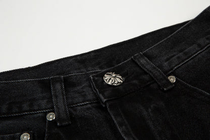 CHROME HEARTS BLACK CROSS PATCH JORTS BLACK Status Shipping