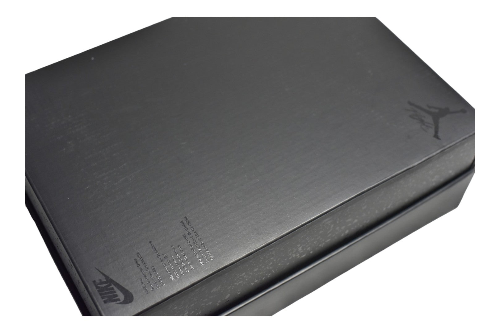 JORDAN 4 BLACK CAT Versili