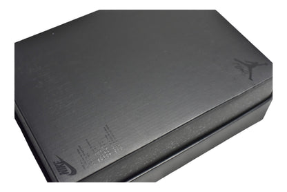 JORDAN 4 BLACK CAT Versili