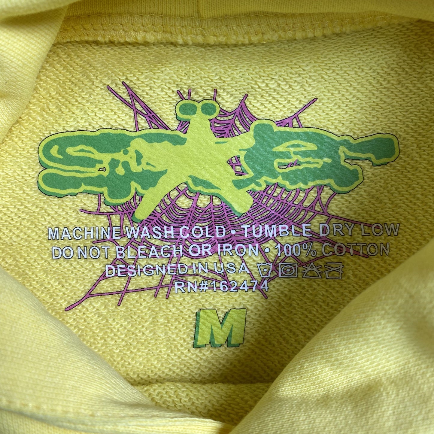 SP5DER BELUGA HOODIE GOLD Status Shipping