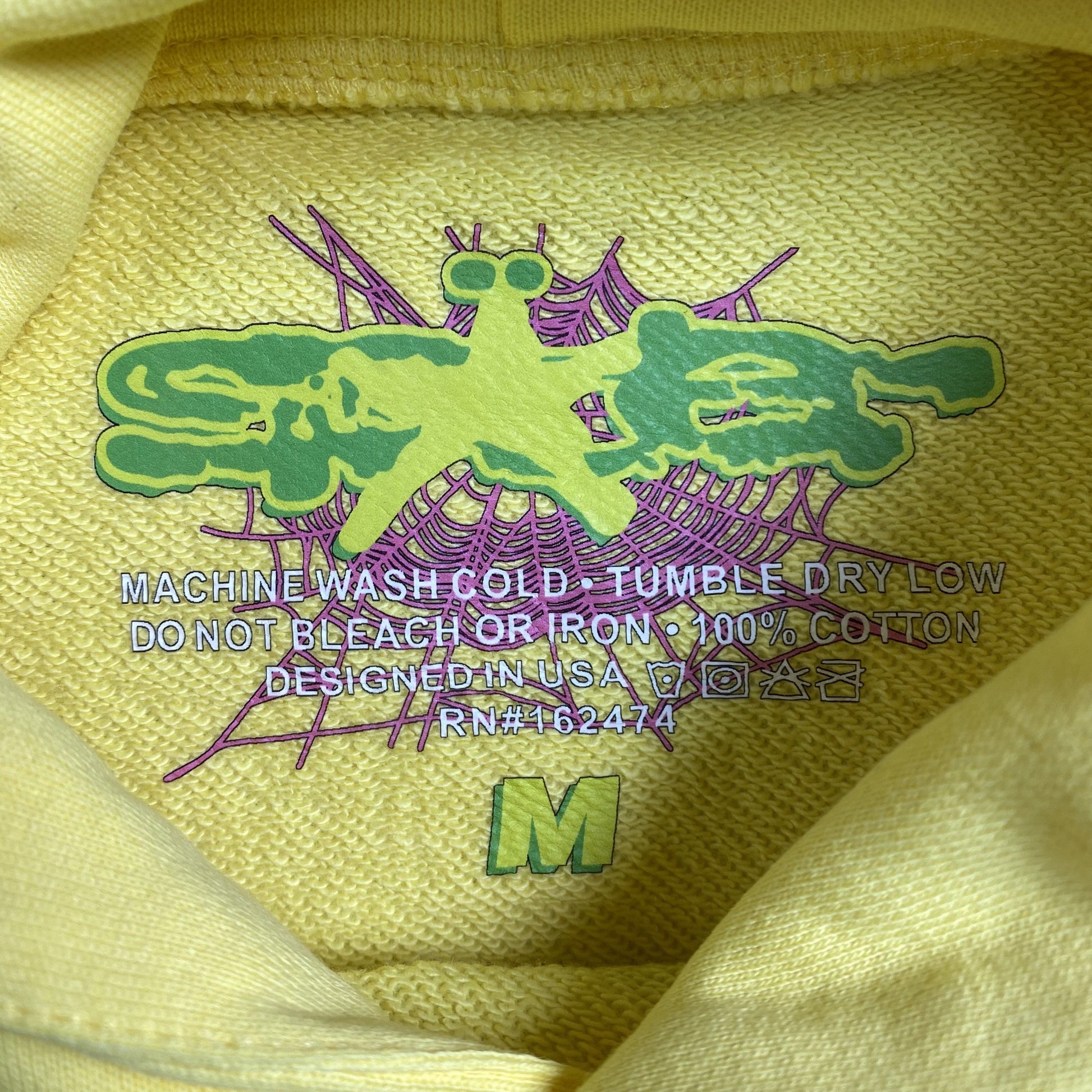 SP5DER BELUGA HOODIE GOLD Status Shipping