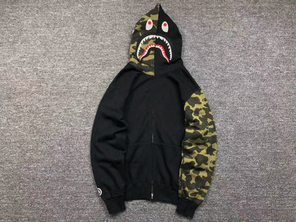 BAPE GREEN CAMO FULL ZIP HOODIE BLACK Status Shipping