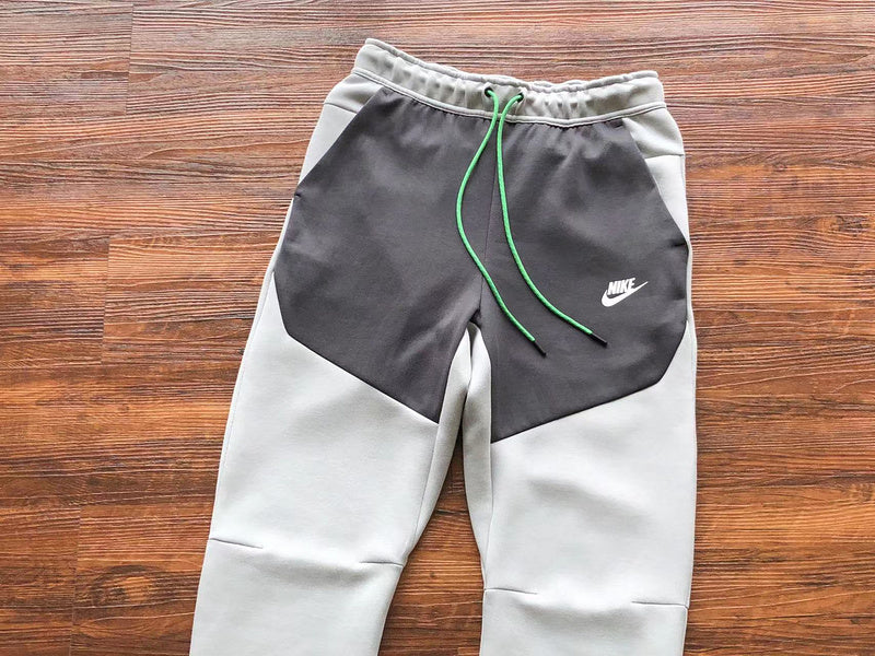 NIKE TECH FLEECE PANTS x GREY/BLACK/GREEN My Store