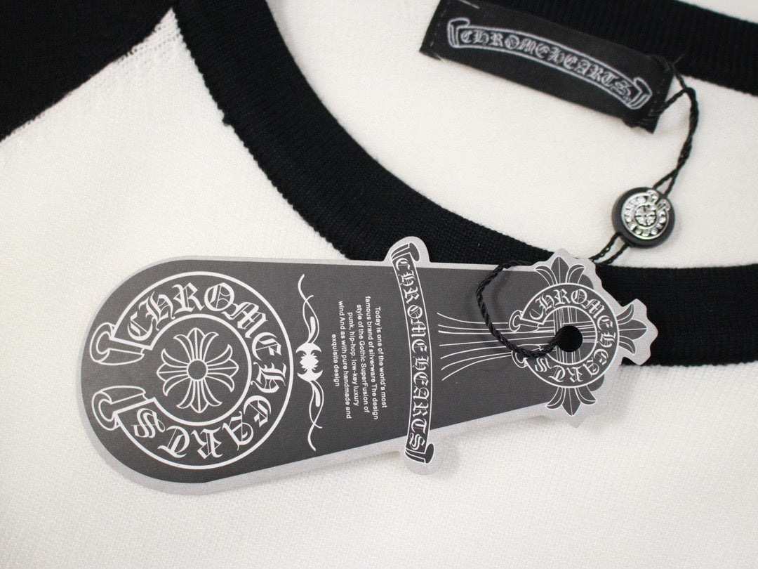 CHROME HEARTS HORSE SHOE LOGO LONGSLEEVE WHITE BLACK Status Shipping