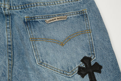 CHROME HEARTS X LEVI'S CROSS PATCH JEANS Status Shipping