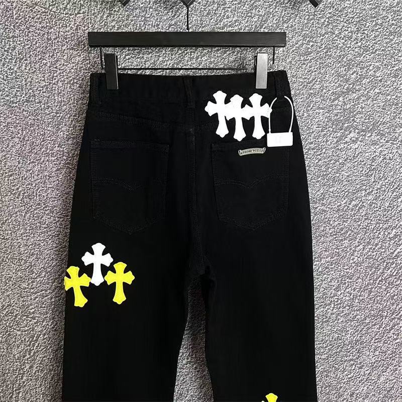 CHROME HEARTS WHITE YELLOW CROSS PATCH JEANS BLACK Status Shipping
