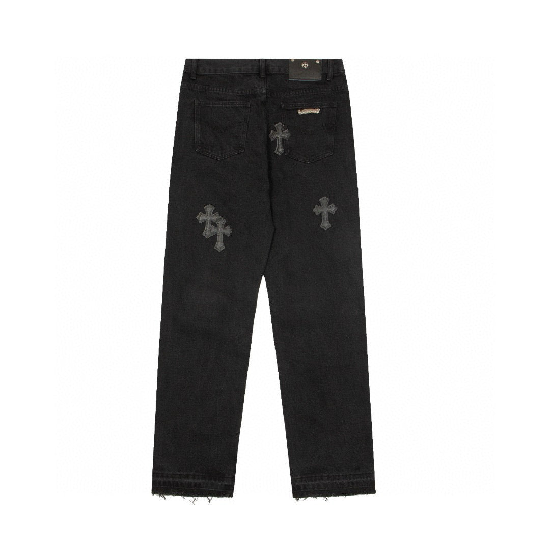 CHROME HEARTS BLACK CROSS PATCH JEANS BLACK Status Shipping