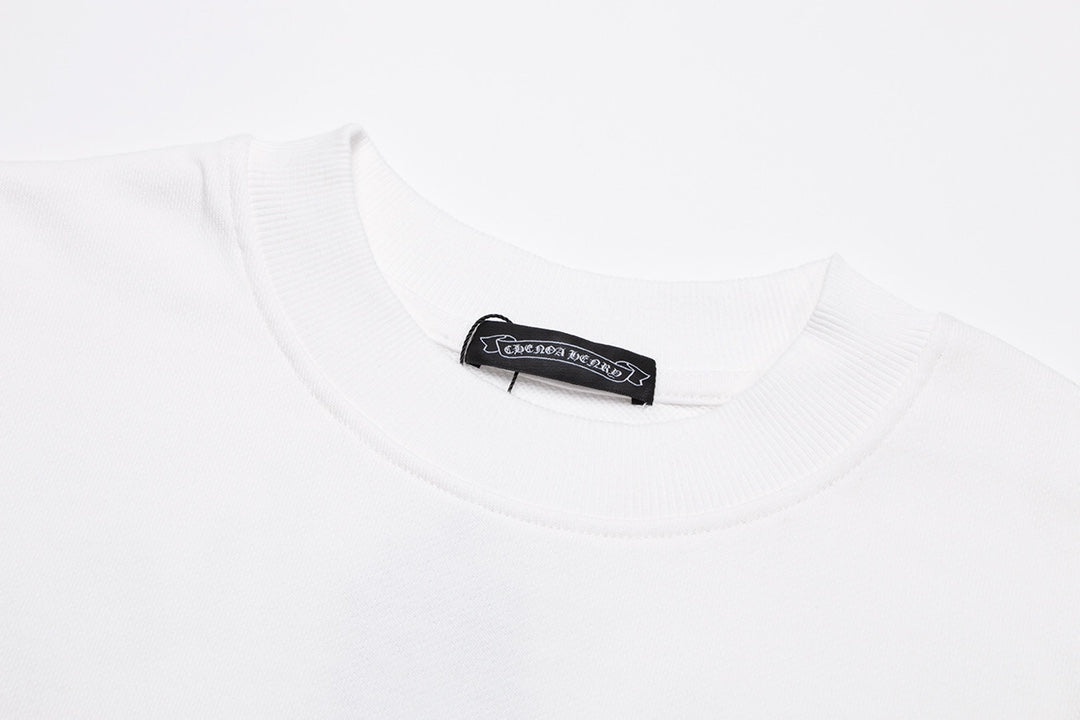 CHROME HEARTS BLACK CROSS SWEATSHIRT WHITE Status Shipping