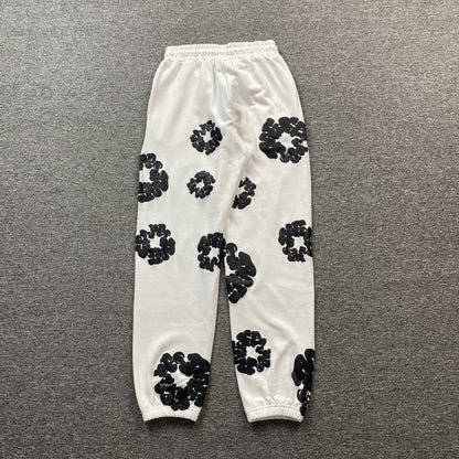 DENIM TEARS COTTON WREATH SWEATPANTS WHITE Status Shipping
