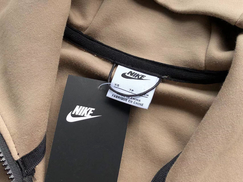 NIKE TECH FLEECE HOODIE x SANDALWOOD/LIGHT BONE WHITE My Store