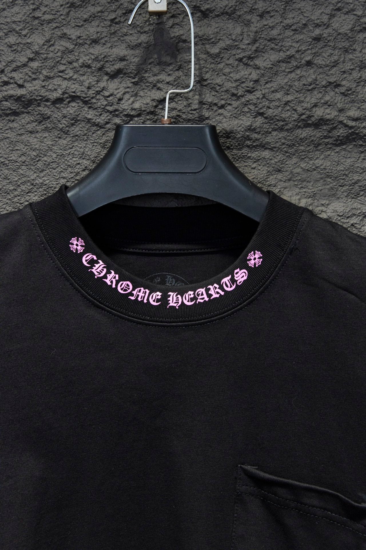 CHROME HEARTS PURPLE COLLAR LONGSLEEVE BLACK Status Shipping