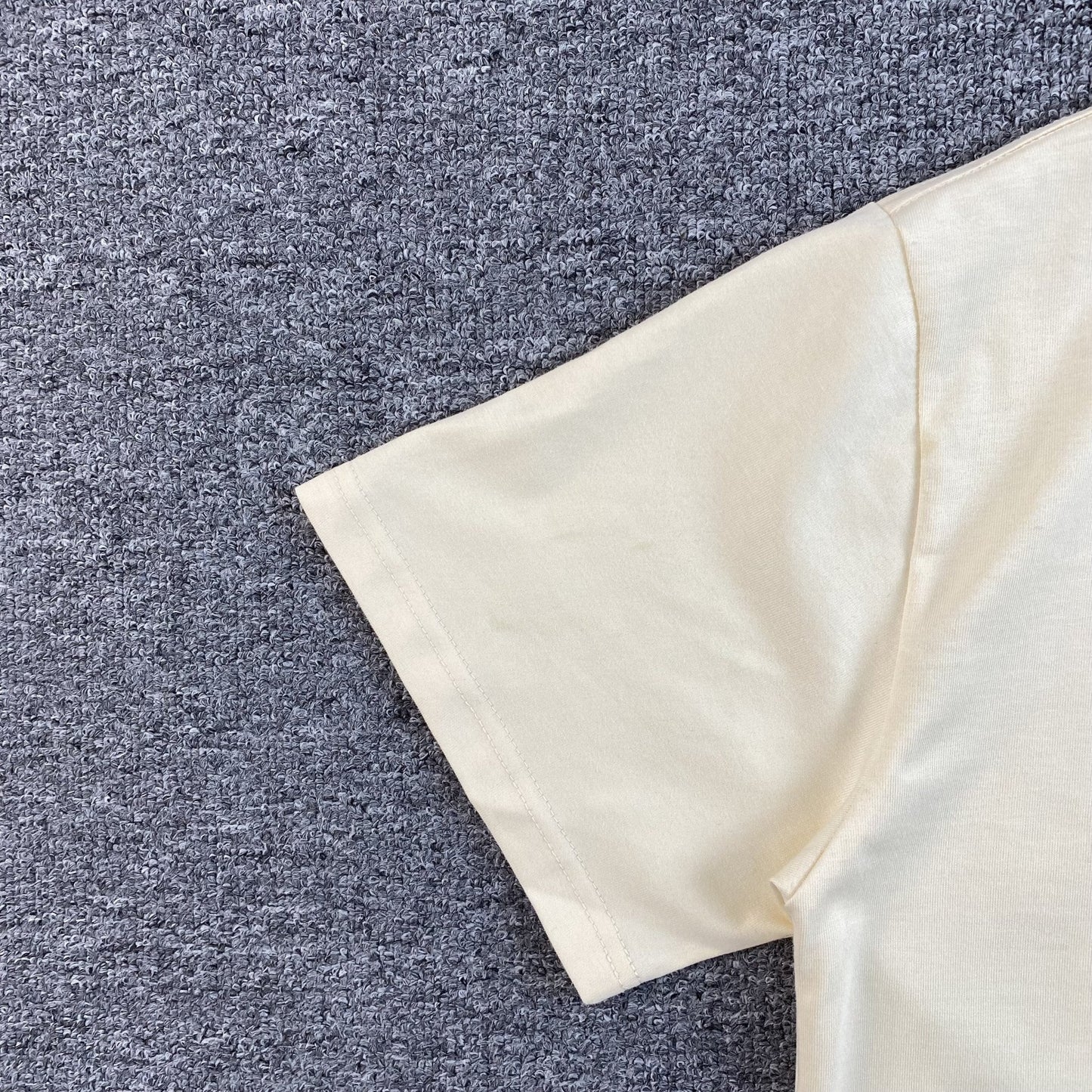 GODSPEED BUTTERFLY EFFECT T-SHIRT BONE Status Shipping