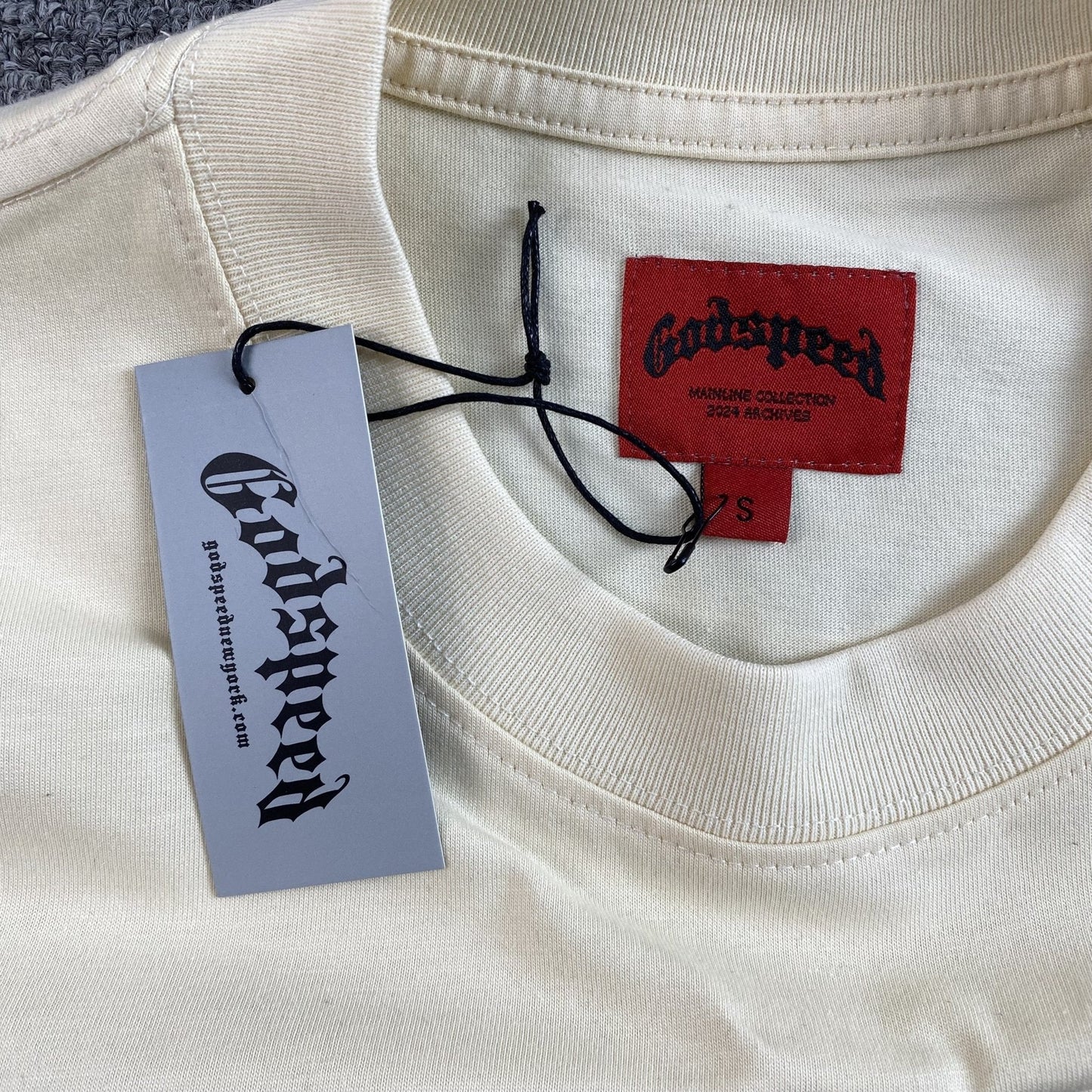 GODSPEED BUTTERFLY EFFECT T-SHIRT BONE Status Shipping