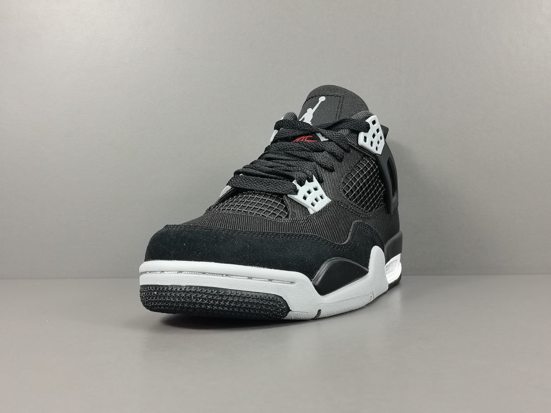 JORDAN 4 x BLACK CANVAS Versili
