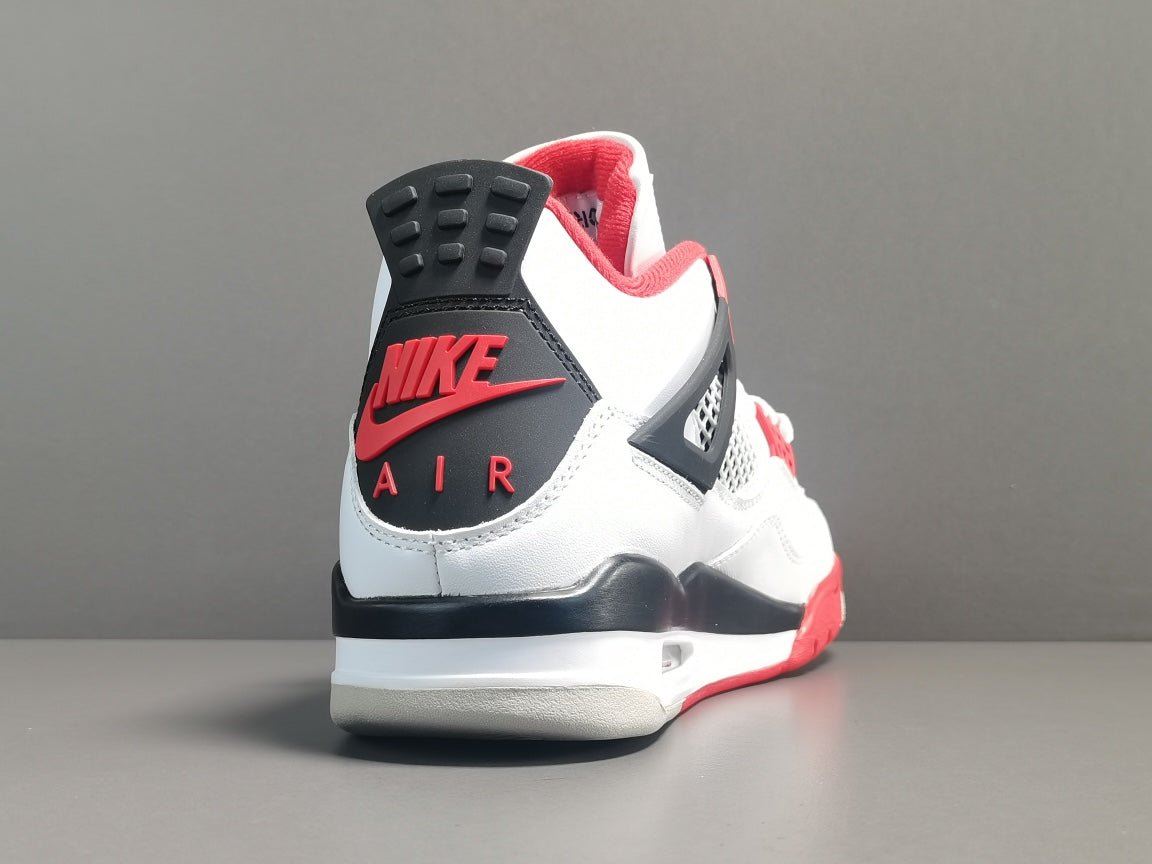 JORDAN 4 x FIRE RED Versili