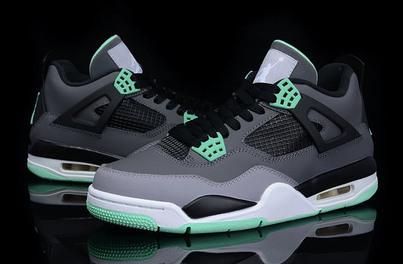 JORDAN 4 x GREEN GLOW Versili