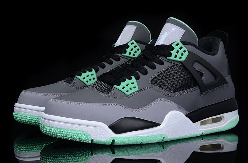 JORDAN 4 x GREEN GLOW Versili
