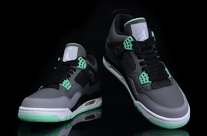 JORDAN 4 x GREEN GLOW Versili
