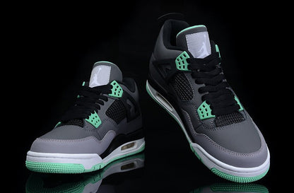 JORDAN 4 x GREEN GLOW Versili