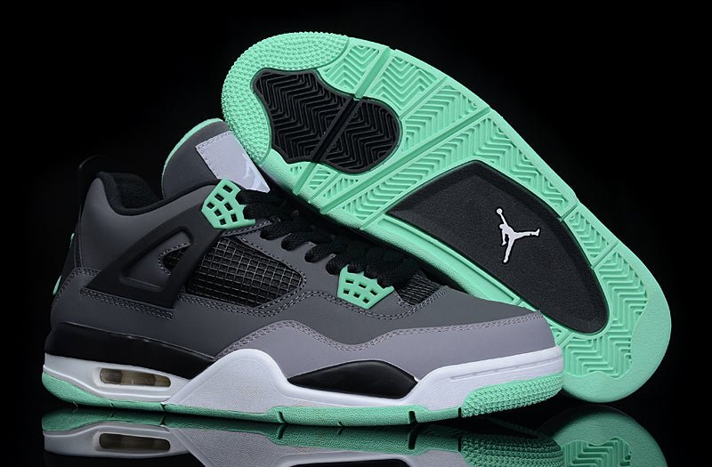 JORDAN 4 x GREEN GLOW Versili