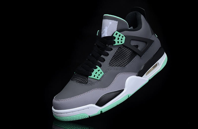 JORDAN 4 x GREEN GLOW Versili