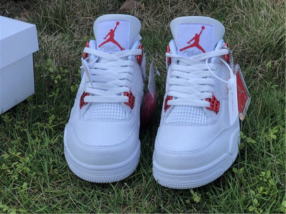 JORDAN 4 x METALLIC RED Versili