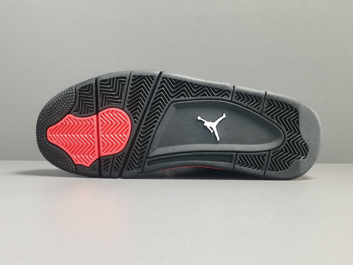 JORDAN 4 x RED THUNDER Versili