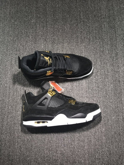 JORDAN 4 x ROYALTY Versili