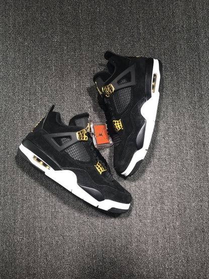 JORDAN 4 x ROYALTY Versili