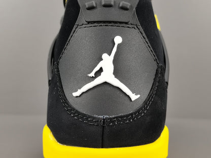 JORDAN 4 x THUNDER Versili