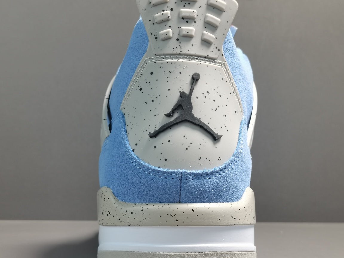 JORDAN 4 x UNIVERSITY BLUE Versili