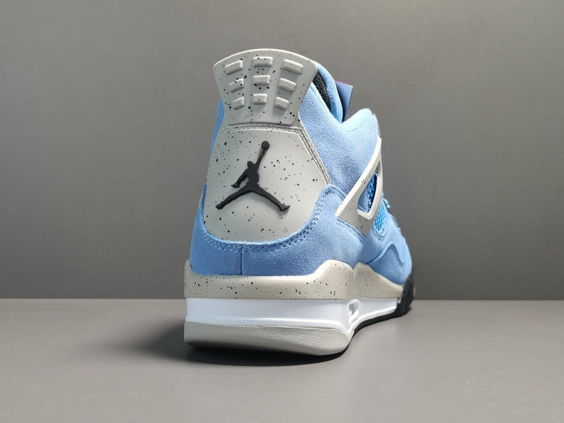 JORDAN 4 x UNIVERSITY BLUE Versili