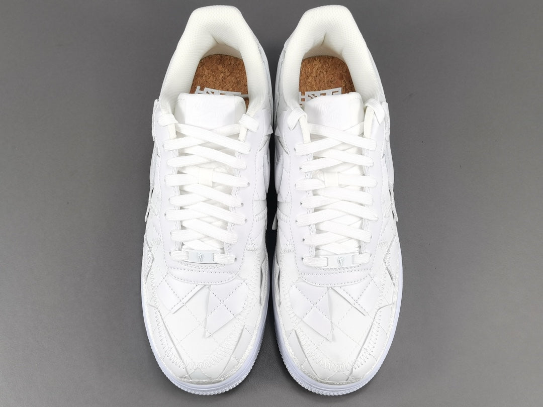 NIKE AIR FORCE 1 x BILLIE EILISH TRIPLE WHITE Versili