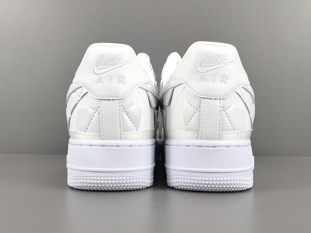 NIKE AIR FORCE 1 x BILLIE EILISH TRIPLE WHITE Versili