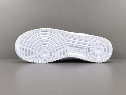 NIKE AIR FORCE 1 x BILLIE EILISH TRIPLE WHITE Versili