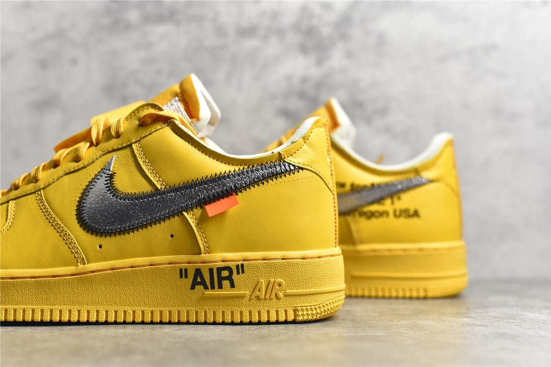 NIKE AIR FORCE 1 x OFF-WHITE ICA UNIVERSITY GOLD Versili