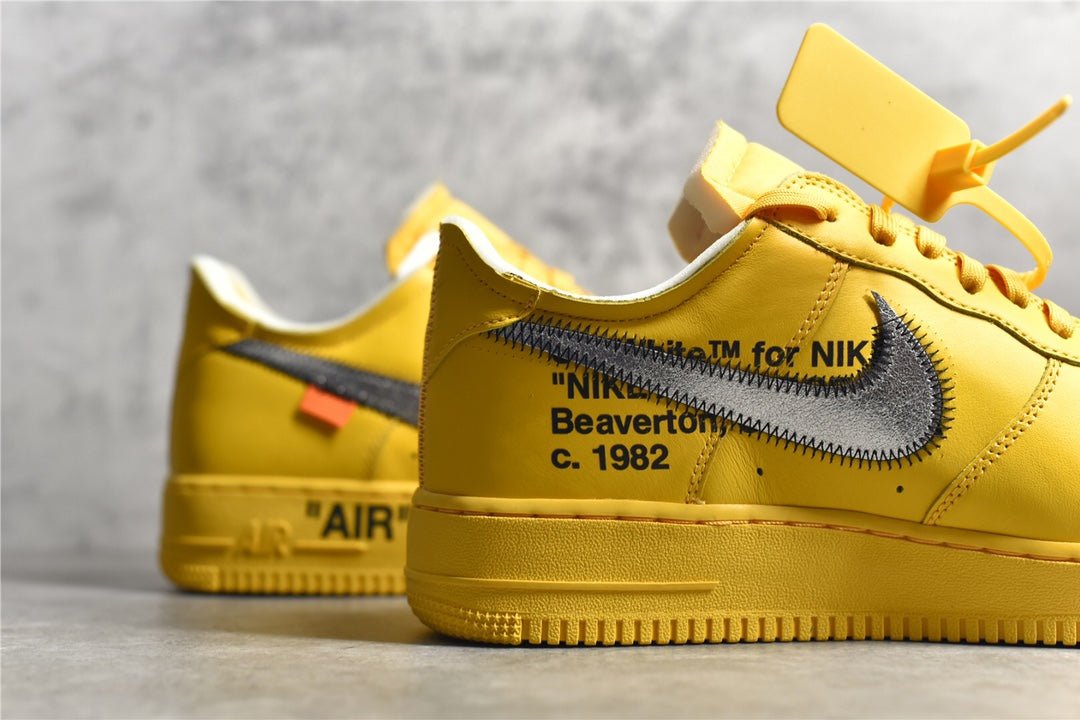 NIKE AIR FORCE 1 x OFF-WHITE ICA UNIVERSITY GOLD Versili