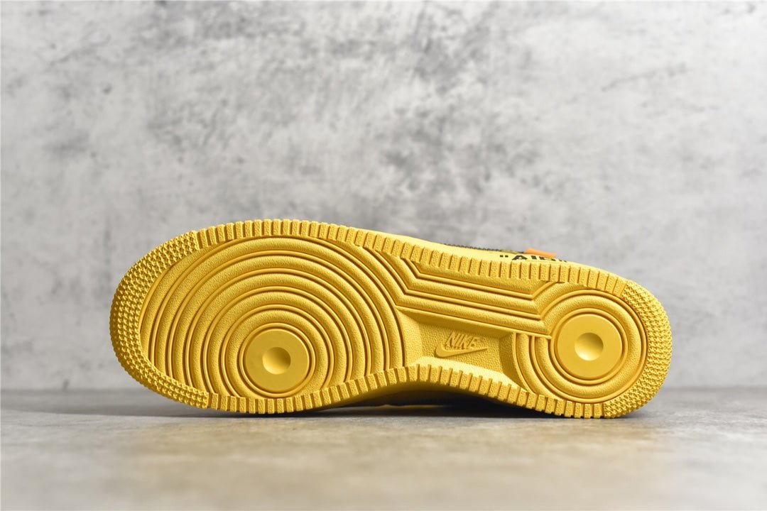 NIKE AIR FORCE 1 x OFF-WHITE ICA UNIVERSITY GOLD Versili