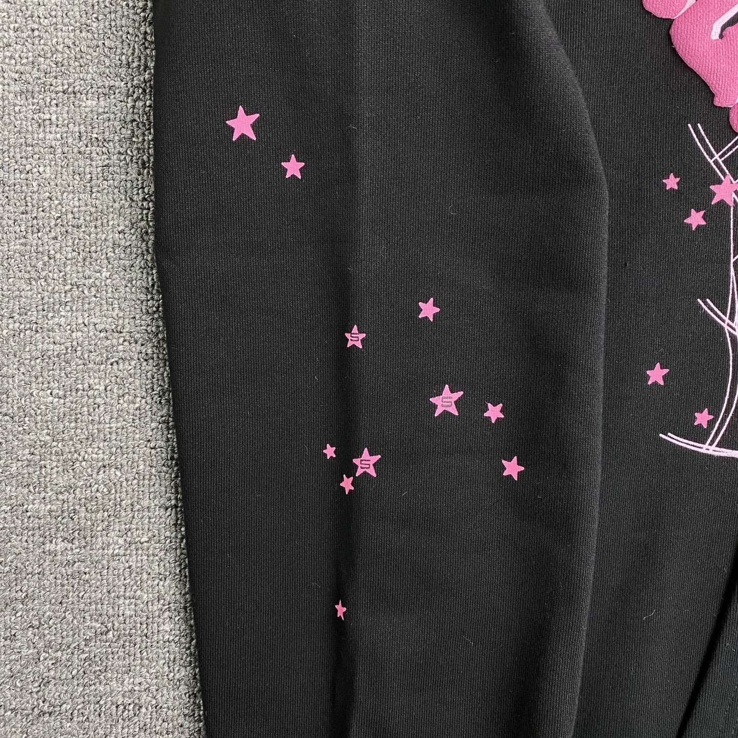 SP5DER ANGEL NUMBER HOODIE BLACK Status Shipping