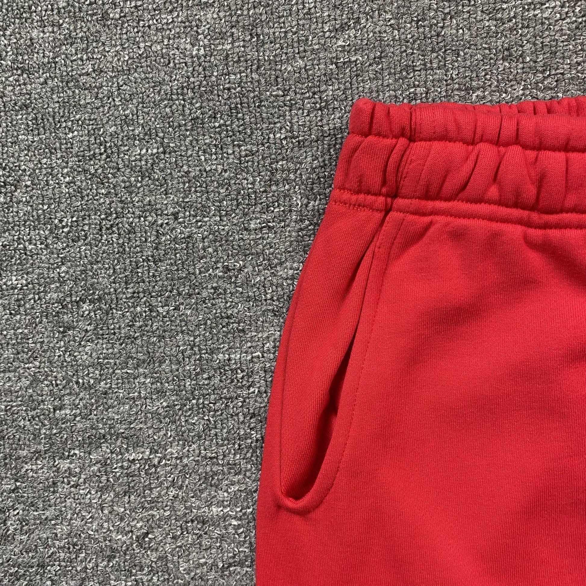 SP5DER BELUGA SWEATPANTS RED Status Shipping