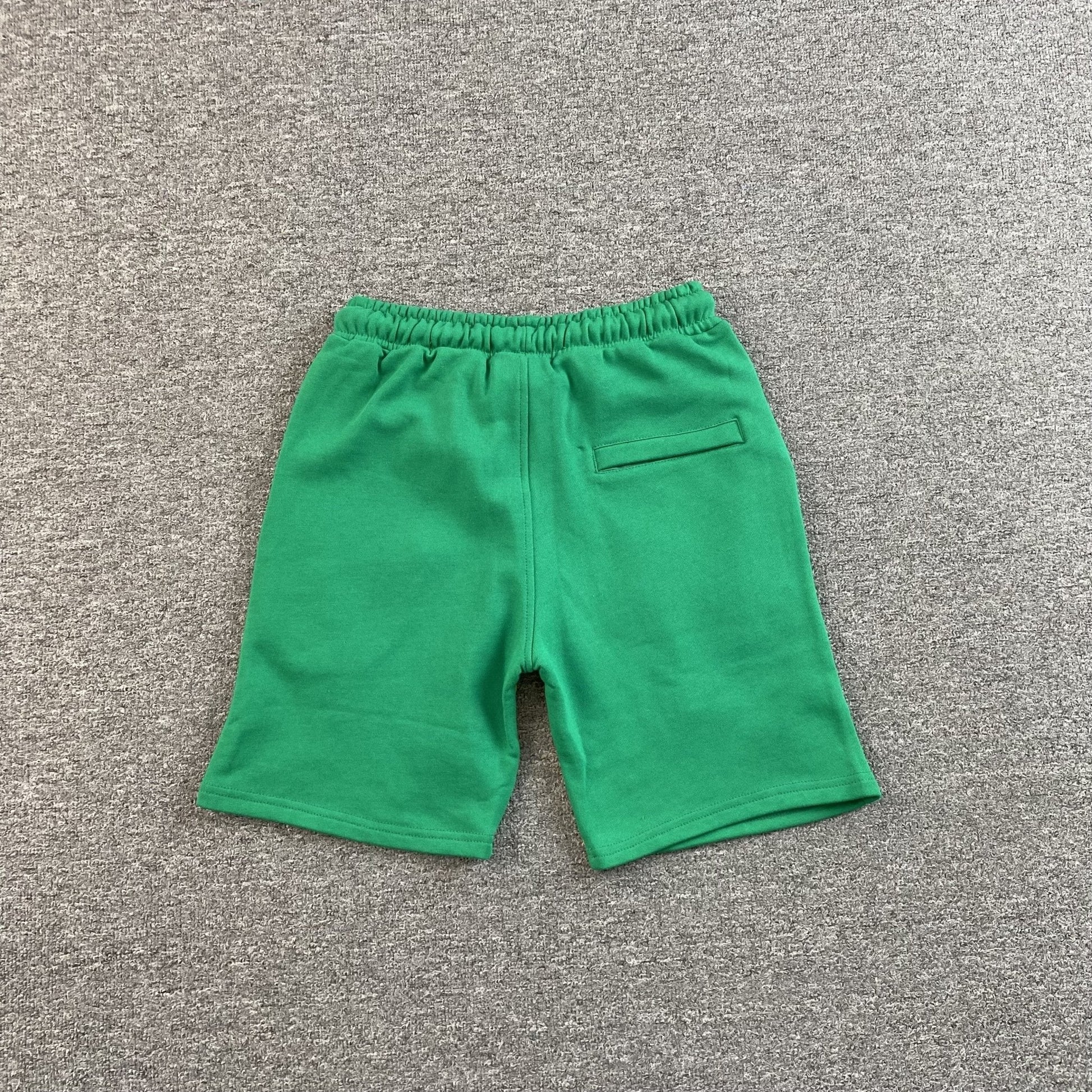 SYNA WORLD SHORTS GREEN Status Shipping