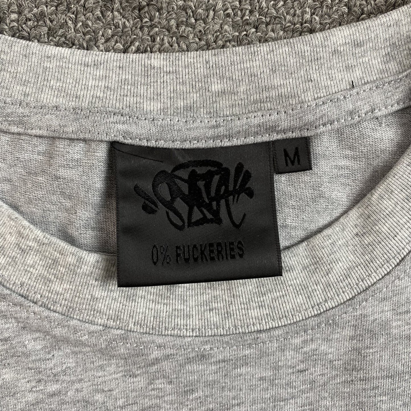 SYNA WORLD T-SHIRT GREY Status Shipping